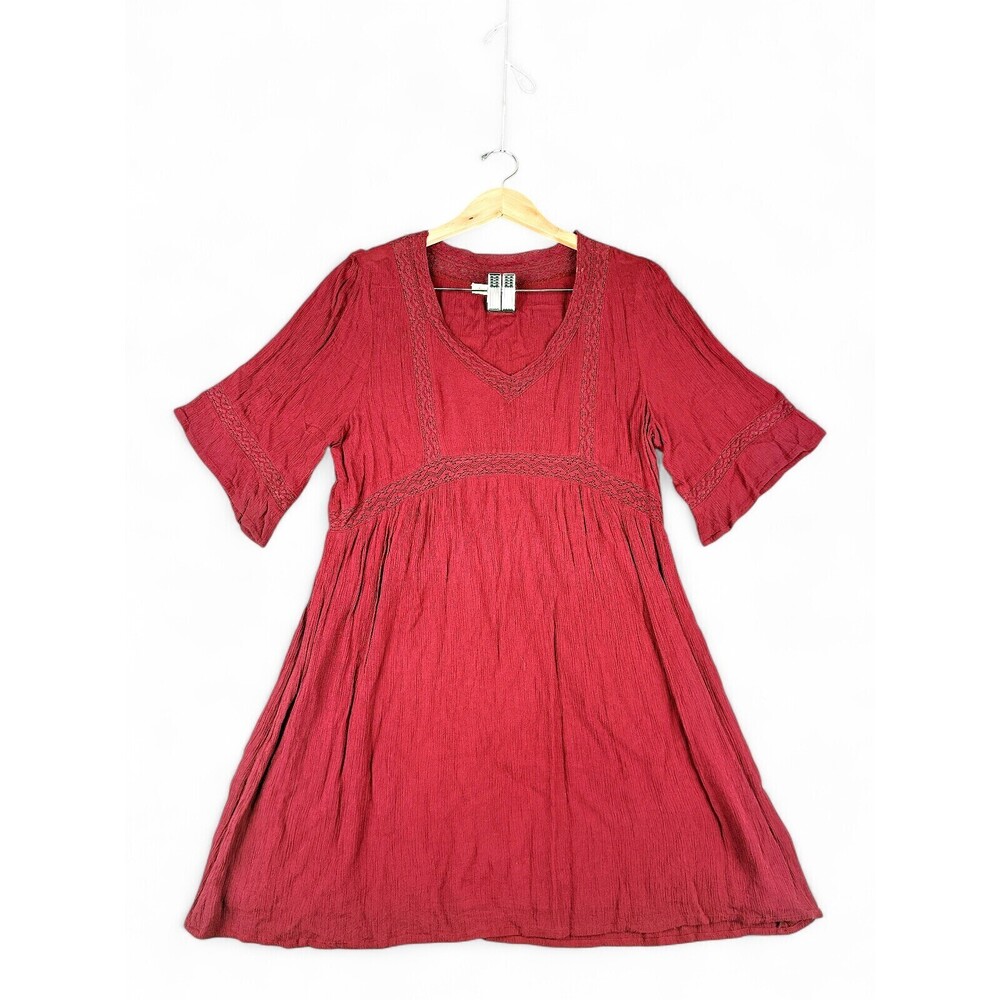 Staring at Stars Burgundy Crinkle Midi Dress V-Neck Lace Trim L